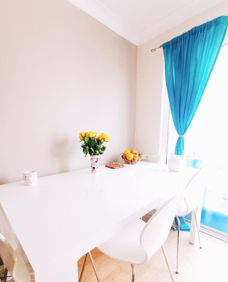 Modern And Spacious Double&King Bedrooms Both With Private Bathrooms Edinburgh Exterior foto
