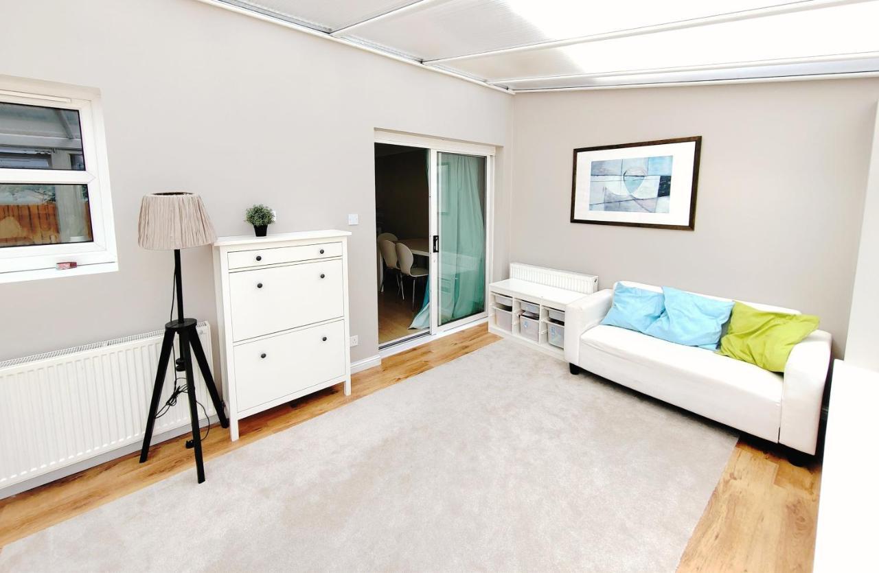 Modern And Spacious Double&King Bedrooms Both With Private Bathrooms Edinburgh Exterior foto